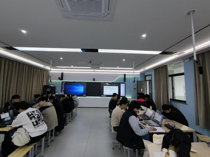 跨国云端传智，双校协同育人 —永利集团88304官网物联网专业中外合办班线上课程圆满落幕